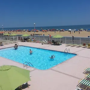 Fish Tales Boardwalk & Ocean Mecca Motel